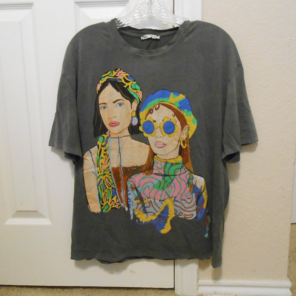 **CLEARANCE** Zara "2 Girls" Graphic Short Sleeve Tee